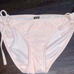 Never worn swim bottoms